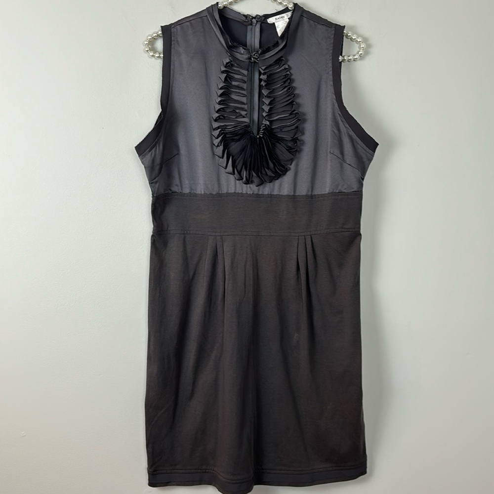 Esley sleeveless dress women's SIZE L